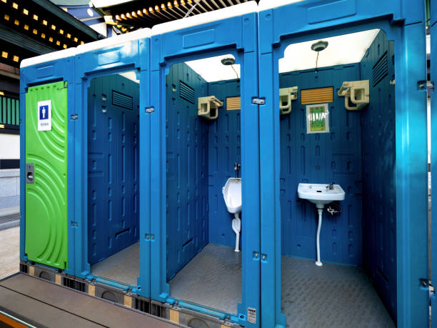 Best Portable restroom trailer rental  in Hackensack, NJ